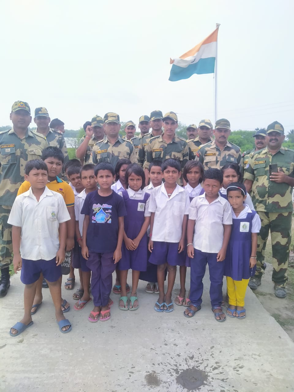 BSF Jawans Organize Yoga Awareness Rally in Border Areas of West Bengal ...